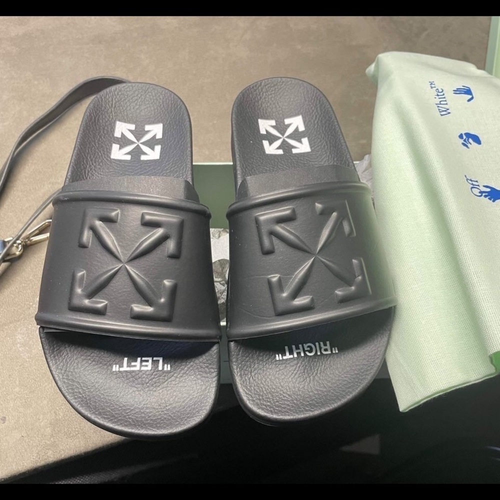 Black Off-White Slides Size 32